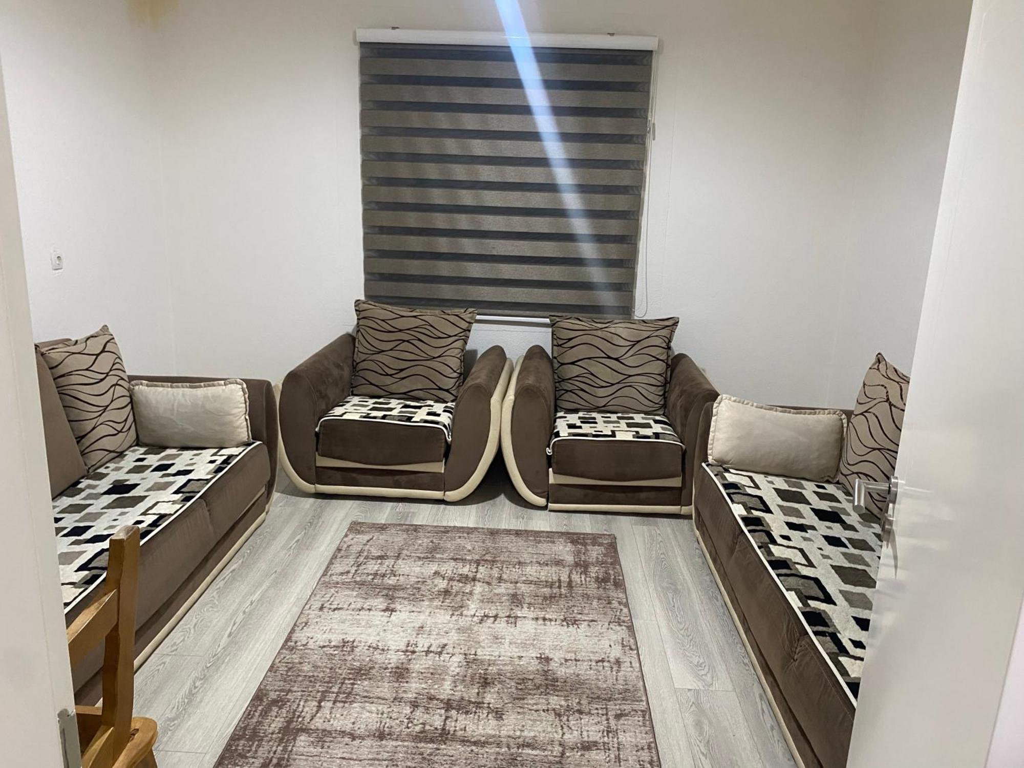 Apartamento Shtepi Me Qira Ne Mitrovice Titova Mitrovica Exterior foto